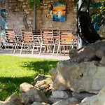 Σπίτι διακοπών Modern Stone House In With Jacuzzi *