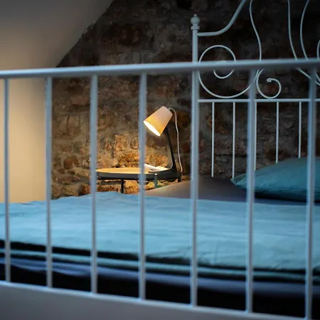 Modern Stone House In With Jacuzzi Дом отдыха Балатонфюред