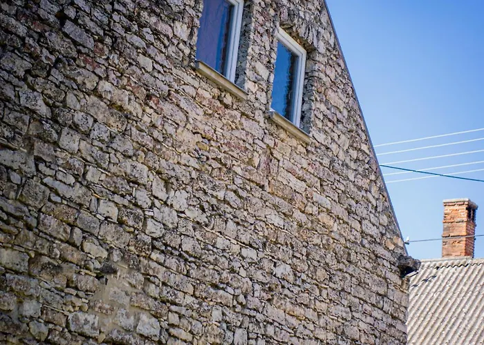 Modern Stone House In With Jacuzzi Балатонфюред